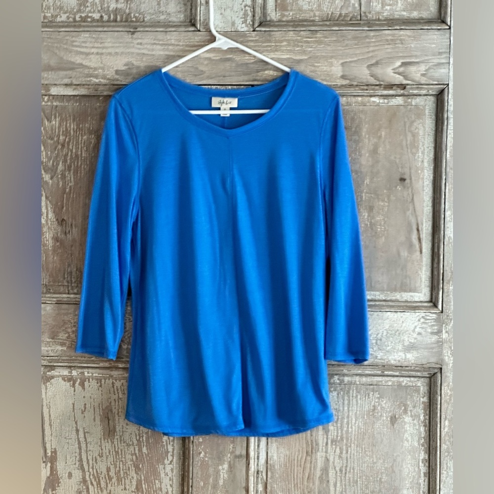 Style and Co front seam top